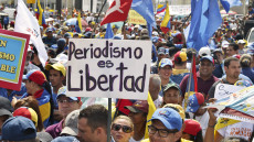 En Venezuela se violan los derechos a la libertad de expresión, a la libertad de información, a la información pública y a la libertad de conciencia, todo mientras se incrementan mecanismos de adoctrinamiento y de control social como el carnet de la patria