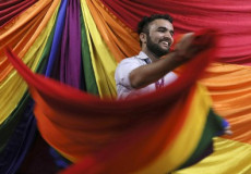 India: Associazioni arcobaleno in festa