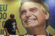 Brasile: Un manifesto elettorale di Jair Bolsonaro.