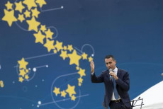 Il vice premier e leader del M5s Luigi Di Maio durante la manifestazione del movimento 5 stelle al Circo Massimo.