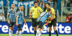 Coppa Libertadores: arbitro contestato nella partita Gremio-River
