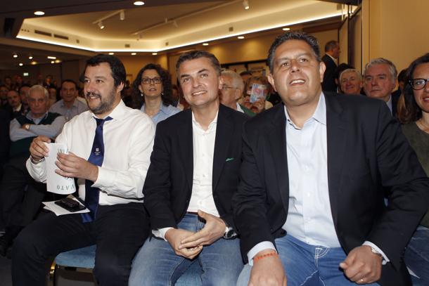 Matteo Salvini, Edoardo Rixi e Giovanni Toti a Genova.