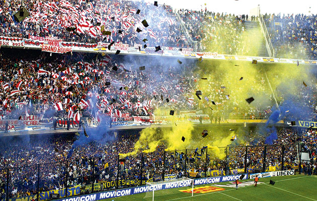 Boca-River derby di Coppa Libertadores alla Bombonera.