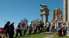 Presso la Piazza Capitolina di Mar del Plata si é riunita la comunità italiana per celebrare il 4 novembre.