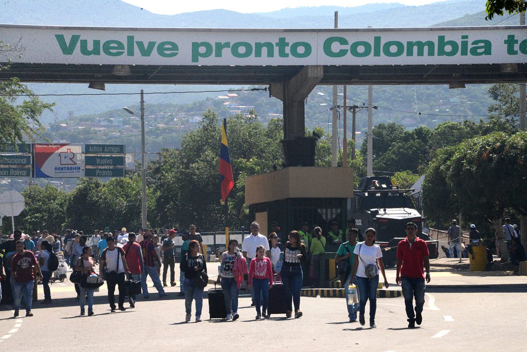 Colombia se ha convertido en un país anfitrión de muchos venezolanos que han migrado en busca de una mejor calidad de vida, recientemente La ONG International Rescue Committee (IRC) advirtió que el número de venezolanos aumentará en un plazo de 6 meses