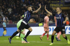 Mauro Icardi, festeggia dopo il gol del pareggio contro il Barcellona. Inter