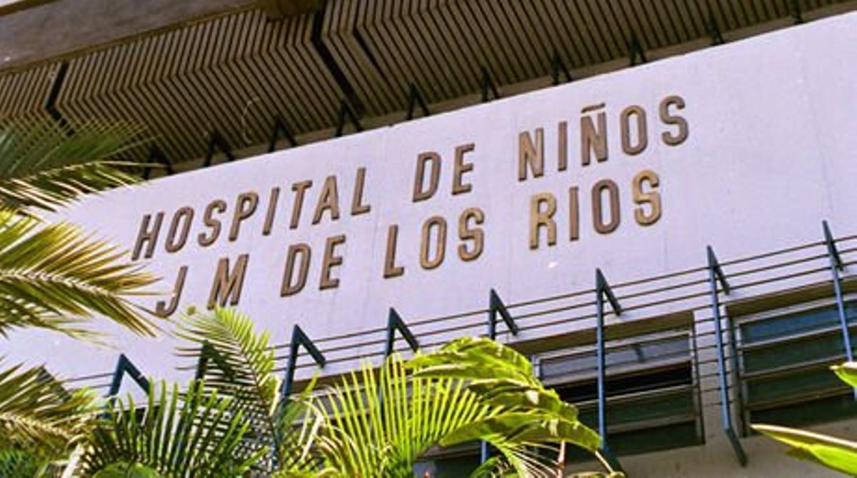Condiciones precarias de la infraestructura del Hospital J.M de los Ríos de Caracas, falta de insumos y medicamentos, contribuye a la mala atención de los pacientes y por ende la muerte de los infantes. Esto aunado al repunte de enfermedades ya erradicadas en Venezuela.
