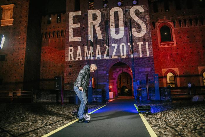 Eros Ramazzotti al Castello Sforzesco
