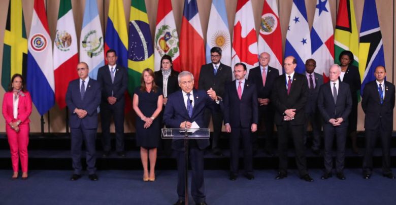 El grupo de Lima, la Unión Europea, Estados Unidos, Colombia, Argentina, y otros países rechazaron el acto que vivió el diputado Juan Guaidó, este domingo