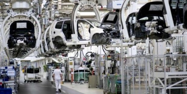 Germania, la catena di montaggio di un'industria automobilistica tedesca.