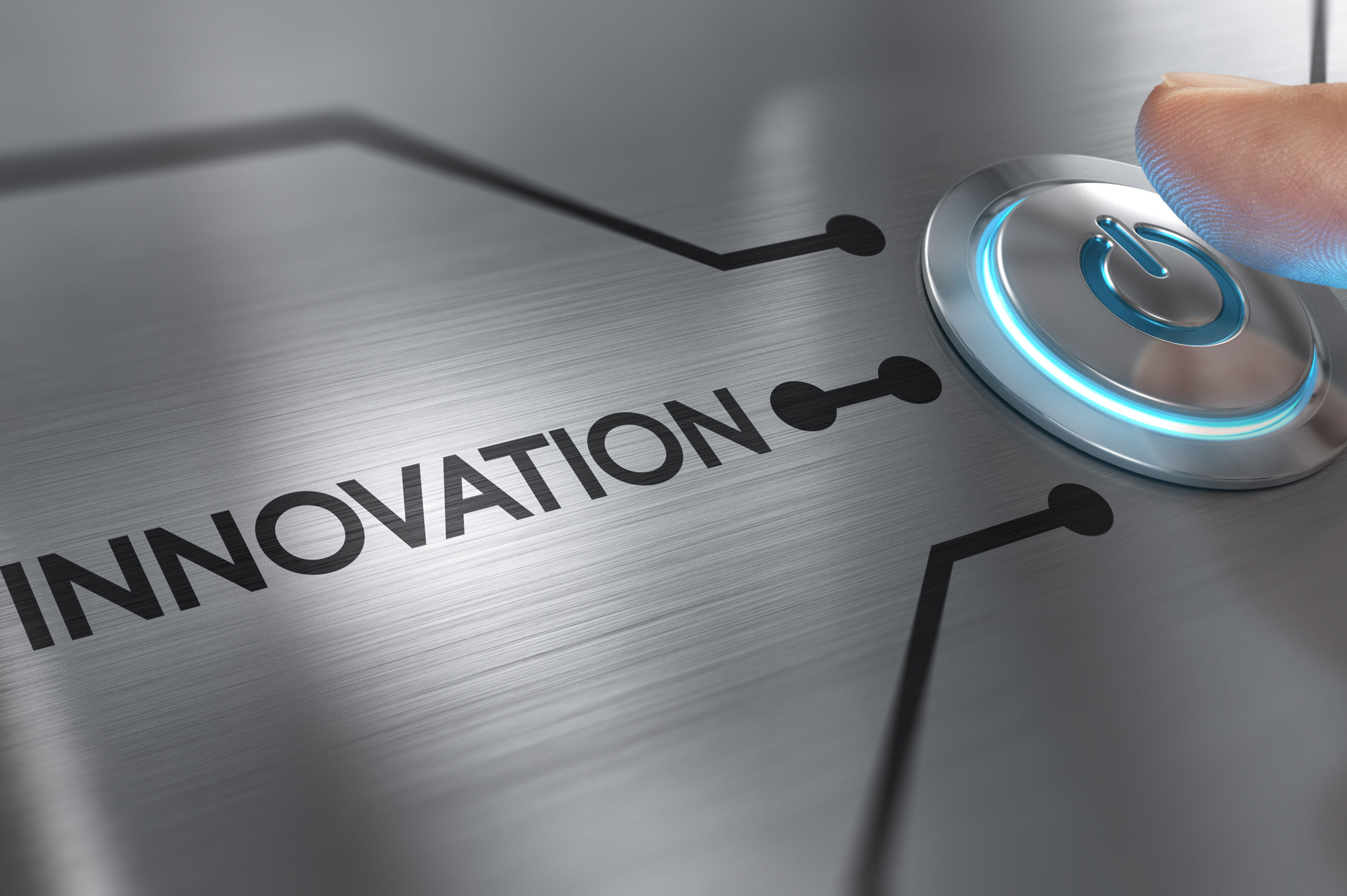 La parola "Innovation" sul tasto "Go". Innovazione