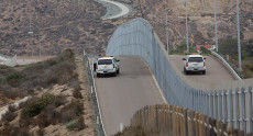Il muro di Trump che dovrebbe dividere Gli Usa dal Messico.