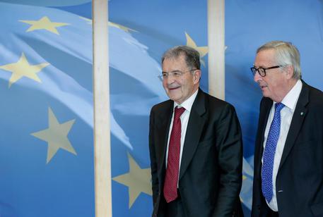 Romano Prodi con il con il Presidente della Commissione Europe, Jean-Claude Juncker.