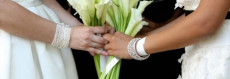 Costa Rica: mano nella mano, matrimonio tra donne gay.