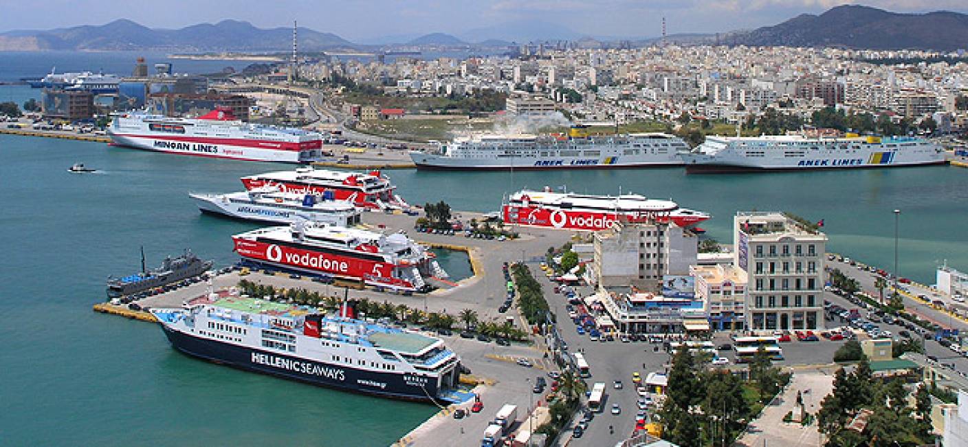 Il porto del Pireo, Atene.