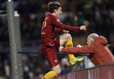 Nicolò Zaniolo , salti di gioia dopo la doppietta contro il Porto in Champions.
