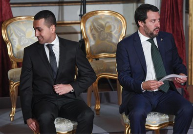 Luigi Di Maioe Matteo Salvini durante il ricevimenti di gala del presidente cinese Xi Jinping.