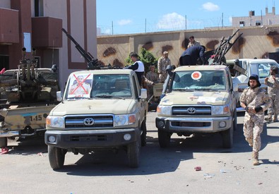 Tripoli: Le truppe di Haftar pronte ad intervenire con blindati.