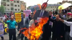 Iran, proteste contro Trump per uscita dall'accordo sul nucleare