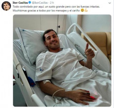 Il post e la foto pubblicati da Iker Casillas, nel suo account Twitter.