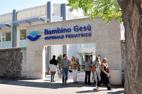 Il centro dell'ospedale pediatrico Bambino Gesù dedicato al day hospital ed alla ricerca scientifica, presso San Paolo Fuori le Mura, Roma.