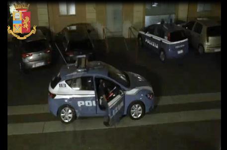 Frames video Polizia di Stato - Operazione Bologna