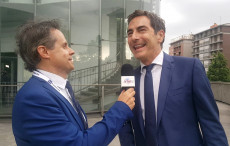 Marco Liorni al microfono di Emilio Buttaro per “La Voce d’Italia”