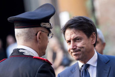 Il Comandante dei Carabinieri, Generale Giovanni Nistri, riceve il Primo Ministro, Giuseppe Conte,all'ingresso della camera ardente di Mario Cerciello Rega.