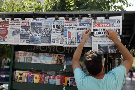 I giornali in Grecia con la vittoria di Kiriakos Mitsotakis.