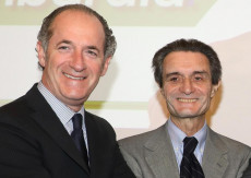 Il presidente del Veneto Luca Zaia (s) e il presidente della Regione Lombardia Attilio Fontan