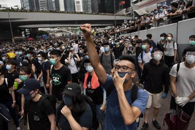 Manifestanti ad Hong Kong