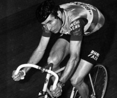 Felice Gimondi in pista il 12 Febbraio 1978.