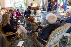 Il Presidente della Repubblica Sergio Mattarella con i rappresentanti dei Gruppi Misti nella consultazione dopo la crisi di Governo.
