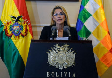 L'ex presidenta interina Jeanine Anez parla dal palazzo presidenziale di Bolivia. Archivio.