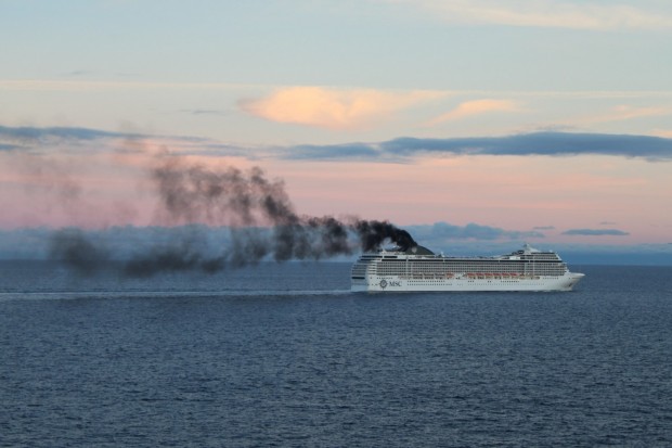 Le navi da crociera inquinano più di tutte le auto in Europa.