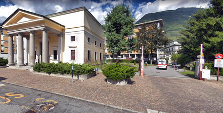 Un'immagine dell'ospedale civile di Sondrio tratta da Google street viewer, 18 dicembre 2019.