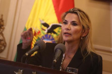 La presidenta ad Interim di Bolivia Jeanine Anez sdurante una conferenza stampa nel Palazzo Quemado, a La Paz.