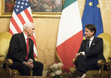 Il Presidente del Consiglio, Giuseppe Conte, incontra il Vice Presidente degli Stati Uniti d’America, Michael Pence