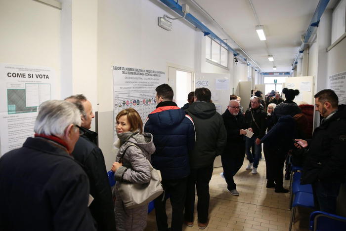 Elezioni regionali: affluenza record di elettori in Emilia-