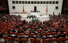 L'assemblea straordinaria del Parlamento turco.