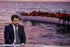 Il segretario della Lega Matteo Salvini, durante una trasmissione di Porta a porta.