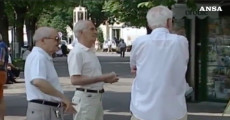 Anziani, frame da un video dell'ANSA.