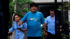 L'ex presidente Evo Morales al suo arrivo in Argentina nello scorso dicembre.