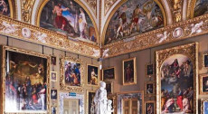Un'immagine della Galleria degli Uffizi a Firenze.