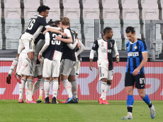 Aaron Ramsey festeggia il gol dell'1-0 della Juventus sull'Inter.