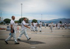 Lavoratori part time cominciano la giornata.