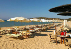 Spiaggia e ombrelloni, miraggio per gli italiani nell'estate 2020