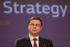 Valdis Dombrovskis, il vicepresidente della Commissione europea.