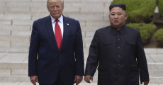 Il presidente degli Stati Uniti Donald Trump e il leader di Corea del Nord, Kim Jong-un. in una foto d'archivio.(ANSA/EPA)