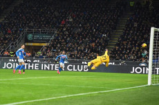 Con questo gol di Fabian Ruiz il Napoli conquista San Siro nell'andata di Coppa Italia contro l'Inter.
